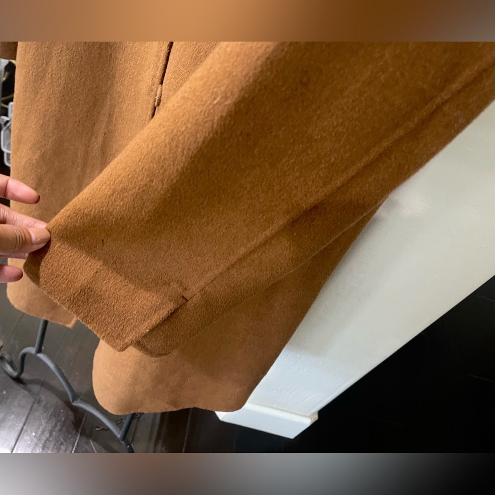 Coat - Picture 3 of 3